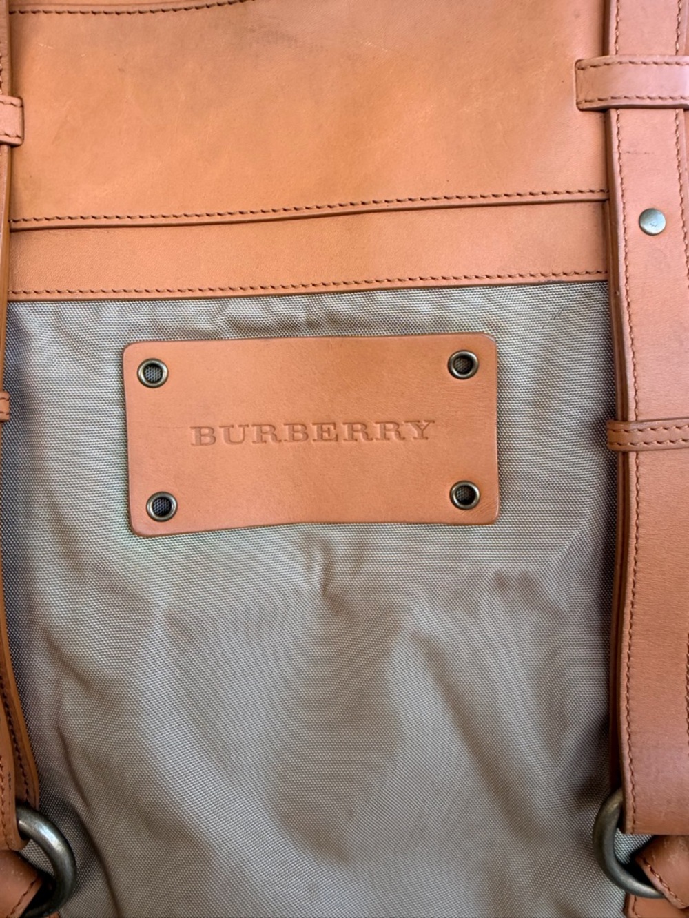Burberry Tote Bag💝💝💝 - Picture 3 of 7